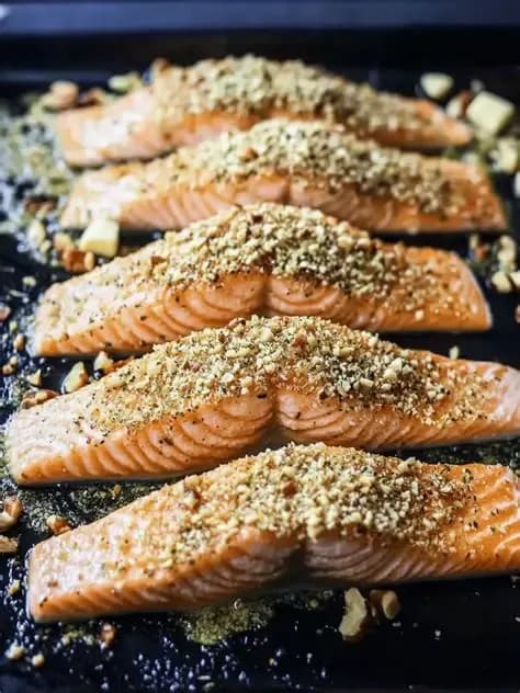 Baklava Salmon (Salmon With Honey, Butter, Walnuts, and Mustard)